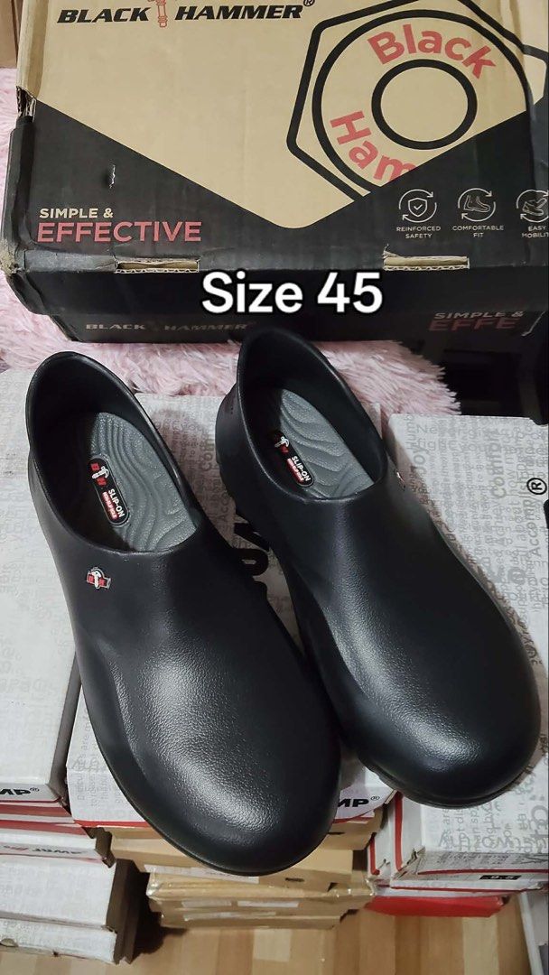 Composite toe safety shoes construction work (Category: Casual Shoes) located in Baguio. Submitted by suffering (Listing ID 1470080172, Image 1). Description: Baguio location .
