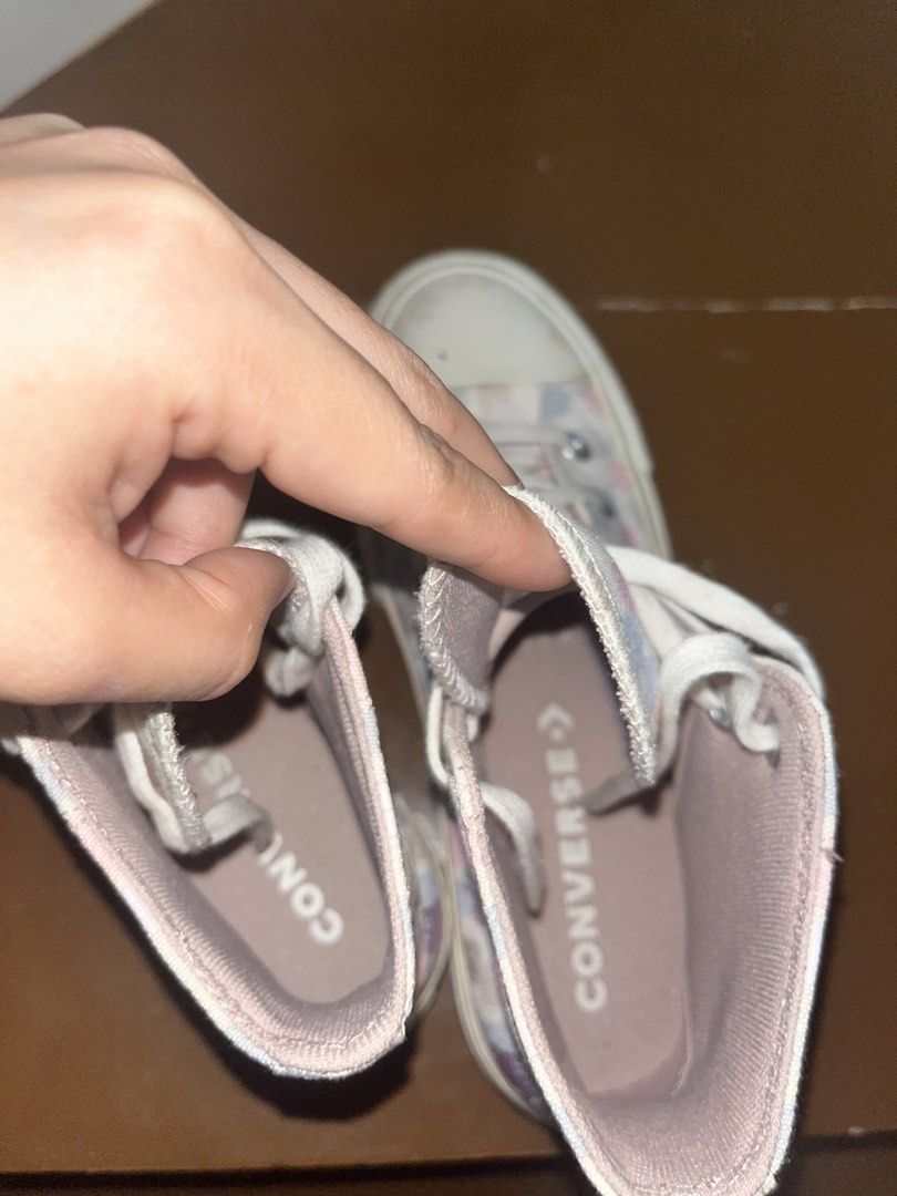 Converse High Cut (Category: Sneakers) located in Imus. Submitted by alexapreloooved (Listing ID 1470089304, Image 2). Description: Letting go at 500. No more last price. Authentic, Singapore bought. No issues, just needs some wiping/cleaning on the sole/white rubber part. .