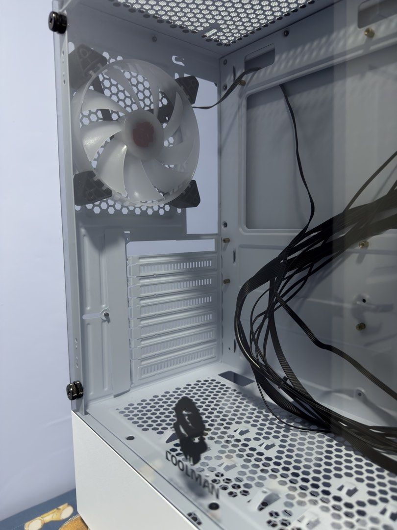 Coolman Aurora White PC CPU Case Glass Panel (Category: Desktops) located in Angono. Submitted by mydogisdouglas (Listing ID 1470014038, Image 3). Description: 🖥️ FOR SALE: COOLMAN AURORA PC CASE ₱1,300 ONLY! LIKE NEW CONDITION | WELL-MAINTAINED Selling my Coolman Aurora PC Case! Used for only a few months and still looks brand new. Super well-maintained, with no dents, scratches, or damage. ✅ Used for only a few months ✅ Looks brand new, excell