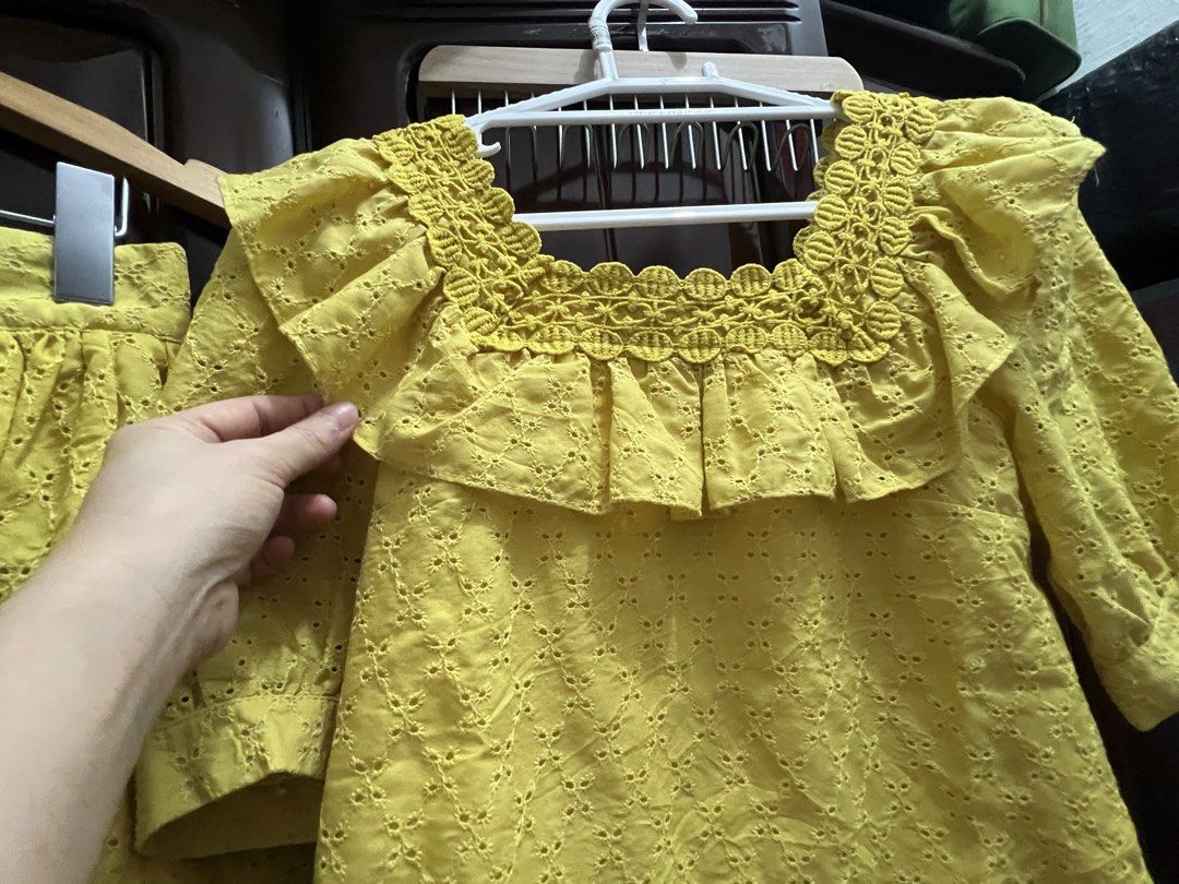 Coord SIZE SMALL EYELET (THAILAND) (Category: Sets or Coordinates) located in Digos. Submitted by sunshineprosperity (Listing ID 1469988394, Image 2). Description: Hello The tag says Medium but the fit is SMALL SMALL SIZE THAILAND BOUGHT Preloved In a good condition.