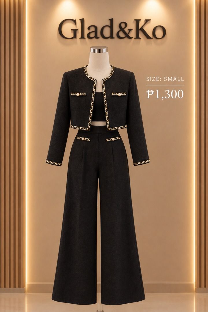 COORDS (Category: Coats, Jackets and Outerwear) located in Manila. Submitted by gladandko (Listing ID 1470056803, Image 1). Description: .