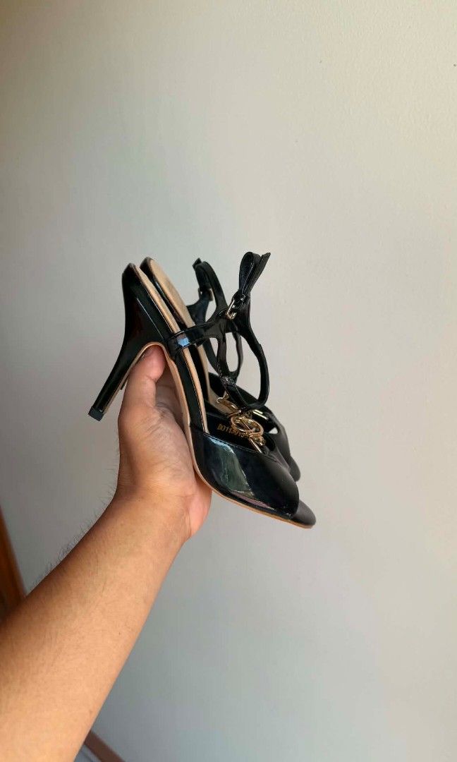 Cristian dior heels sandal (Category: Sandals) located in Koronadal. Submitted by mannylagada880 (Listing ID 1470011153, Image 2). Description: in good condition ship nationwide.