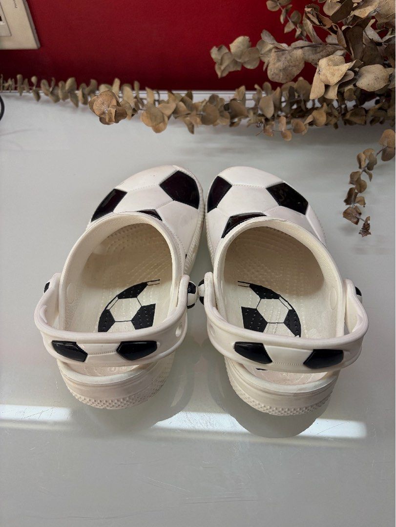 Crocs soccer (Category: Babies & Kids Fashion) located in Manila. Submitted by coolandchic (Listing ID 1469974425, Image 2). Description: .