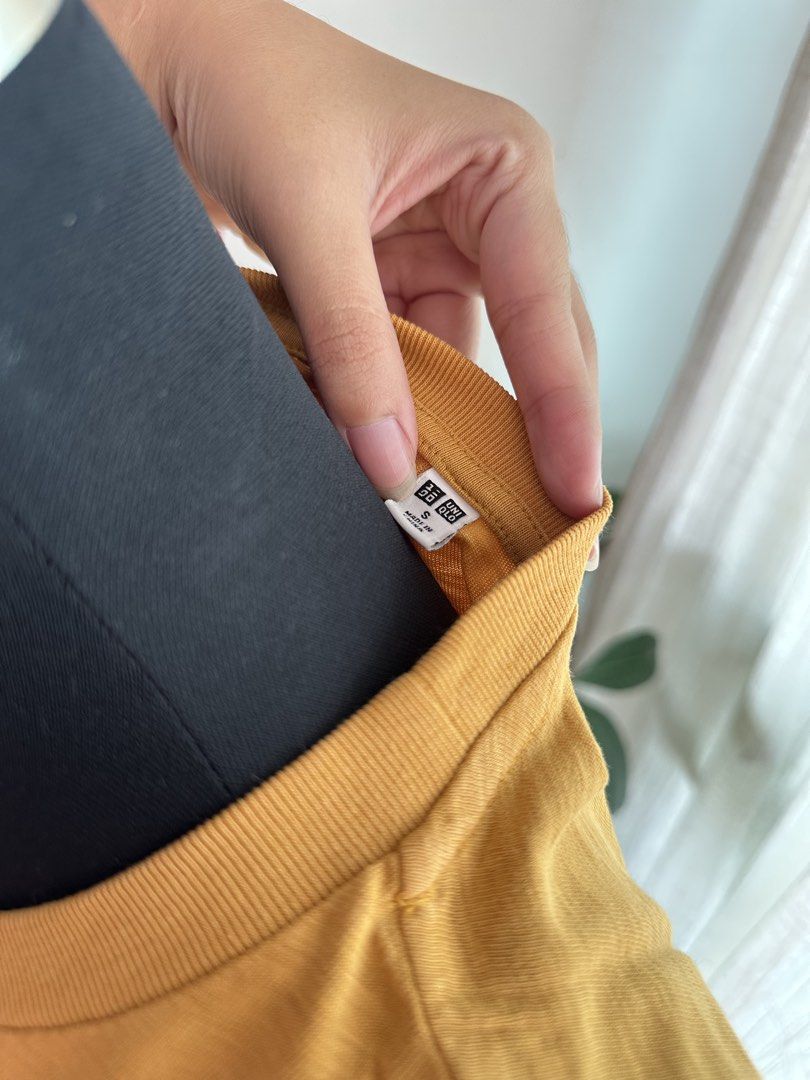 Cropped Shirts (Category: Shirts) located in Manila. Submitted by kwoooky (Listing ID 1469963341, Image 2). Description: Mustard (Uniqlo) Gray (Zara Overruns) Take all 2 for only 280 NO FLAWS.