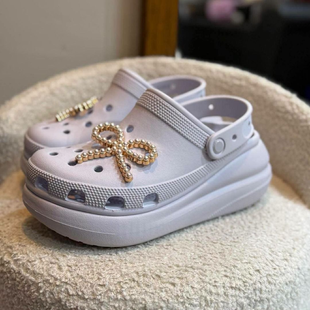 Crush Clog (Category: Wedges) located in Rizal. Submitted by hiraya16 (Listing ID 1470044656, Image 1). Description: Onhand ready to ship W4/W5/W6/W7/W8/W9 Jibbitz not included.