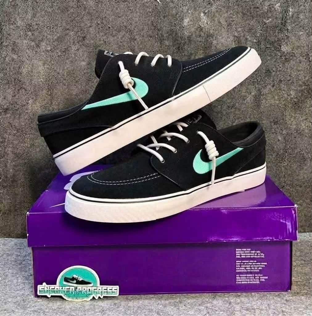 Custom Made Janoski Tiffany for Men (Category: Sneakers) located in Dupax Del Sur. Submitted by k8kat (Listing ID 1469980730, Image 2). Description: For Men.