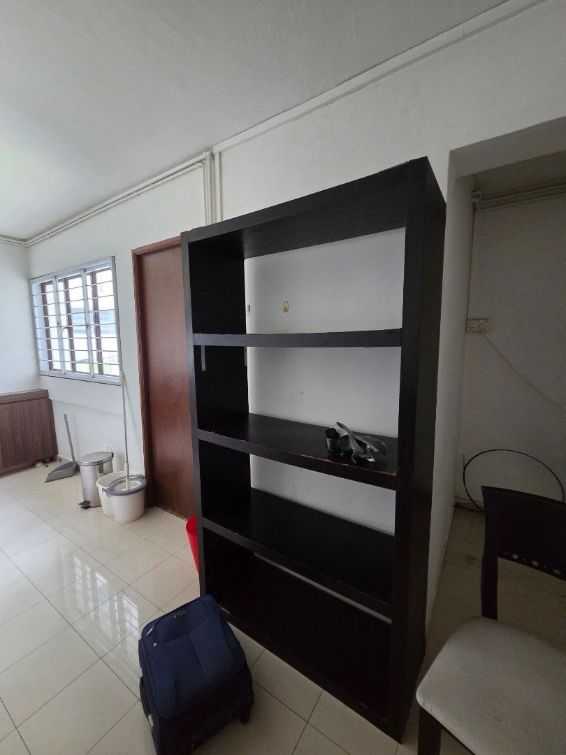 Dark Brown Wooden Bookshelf/Display Shelf/Storage Unit, Furniture ...