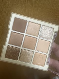 （分類：）位於 。 由 ststststst1122 提交（商品編號 1470082941，圖片 1）。簡介： 。