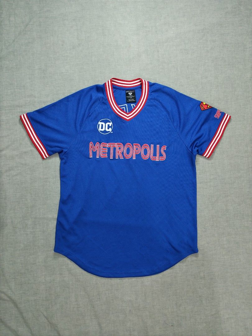 DC comics Superman metropolis jersy (Category: Tshirts & Polo Shirts ) located in Baguio. Submitted by used_clothing2600 (Listing ID 1469975118, Image 1). Description: DC comics Superman metropolis mesh jersy clark kent size large verygood condition width 21.5 length 28.5 P 800.