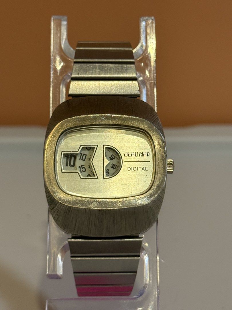 Deadman Digital Quartz Watch (Category: Men's Watches) located in Bacoor. Submitted by michiepeachy (Listing ID 1470132087, Image 2). Description: Movement: Quartz Strap: Replaced Issue: None Price: 2,500 Inclusion: Watch only ‼️Please be reminded that this is preloved (second-hand), so it may have minor signs of wear consistent with its age. Kindly review the photos before purchasing.‼️.