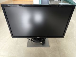 Lexa Portable Monitor Screen with Stand, Computers & Tech, Parts ...