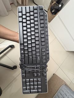 HP Wired Desktop 320K Keyboard, Computers & Tech, Parts & Accessories ...