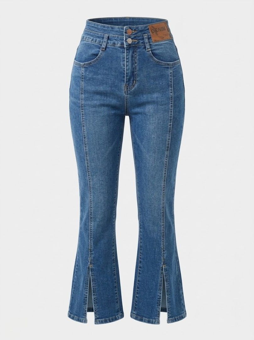 DENIM FLARE JEANS (Category: Jeans) located in Pugo. Submitted by dreighlyn27 (Listing ID 1469953036, Image 1). Description: W:22-23, L:36 negotiable price for sure buyers.