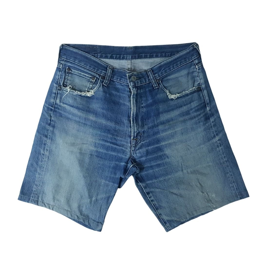Denim jorts 1 (Category: Shorts) located in Cebu City. Submitted by dwightmendozasr (Listing ID 1470046421, Image 1). Description: Denim jorts 1 33 on tag W- 31.0 L - 19.0 Knee opening - 20.0 ~minor signs of usage which are normal for preloved items Php 250.00 + shipping fee CODE: PP1.