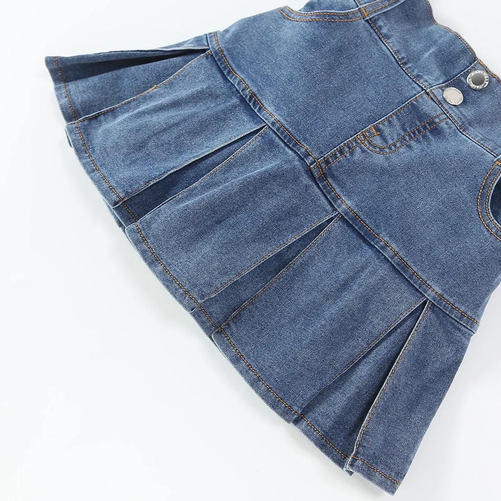 Denim Pleated Skirt (Category: Skirts) located in Naga. Submitted by she_clutter (Listing ID 1469995432, Image 2). Description: *Color may vary due to lighting* Waist: 29-31 inches Length: 16 inches Size: XL on tag Flaws: Minimal Stain (See pics) *Actual pics posted*.