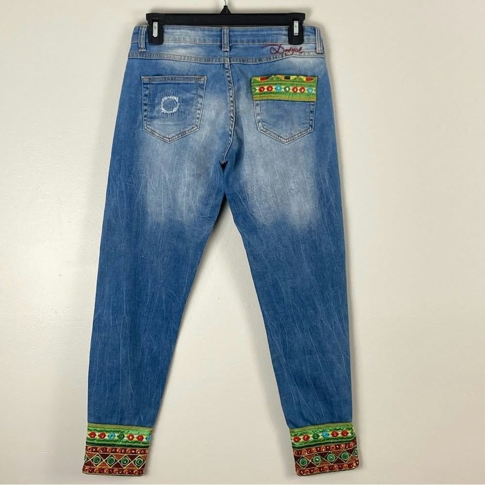 Desigual Capri Pants (Category: Jeans) located in Paranaque City. Submitted by calm_youngstore7 (Listing ID 1469965677, Image 3). Description: Desigual capri denims with embroidery embellishments Made in Spain Waistline 14' flatlay .