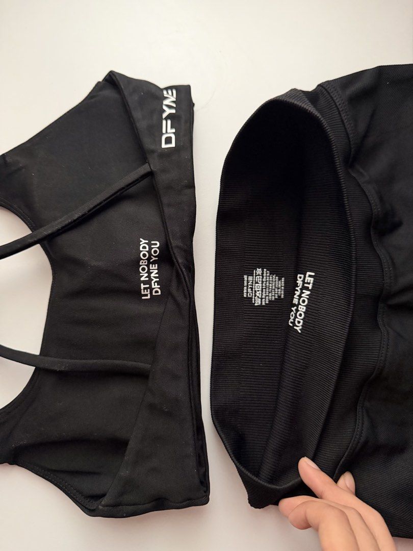 DFYNE Dynamic Twist Back & Impact Shorts in Midnight (Category: Activewear) located in Paranaque City. Submitted by moonlightgiraffe (Listing ID 1469949691, Image 2). Description: - Brand: DFYNE - Size: Extra Small (XS) - Condition: brandnew - Was able to keep dfyne pouch - Sucat / BGC.