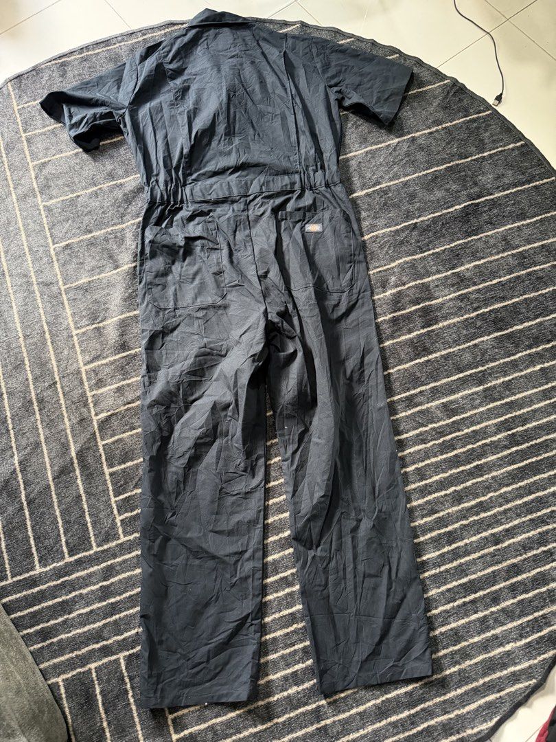 Dickies coverall short sleeve with hangtag (Category: Coats, Jackets and Outerwear) located in Batangas. Submitted by robertlopezigaya (Listing ID 1469982769, Image 2). Description: Dickies coverall short sleeve with hangtags Size M No issue Excellent.