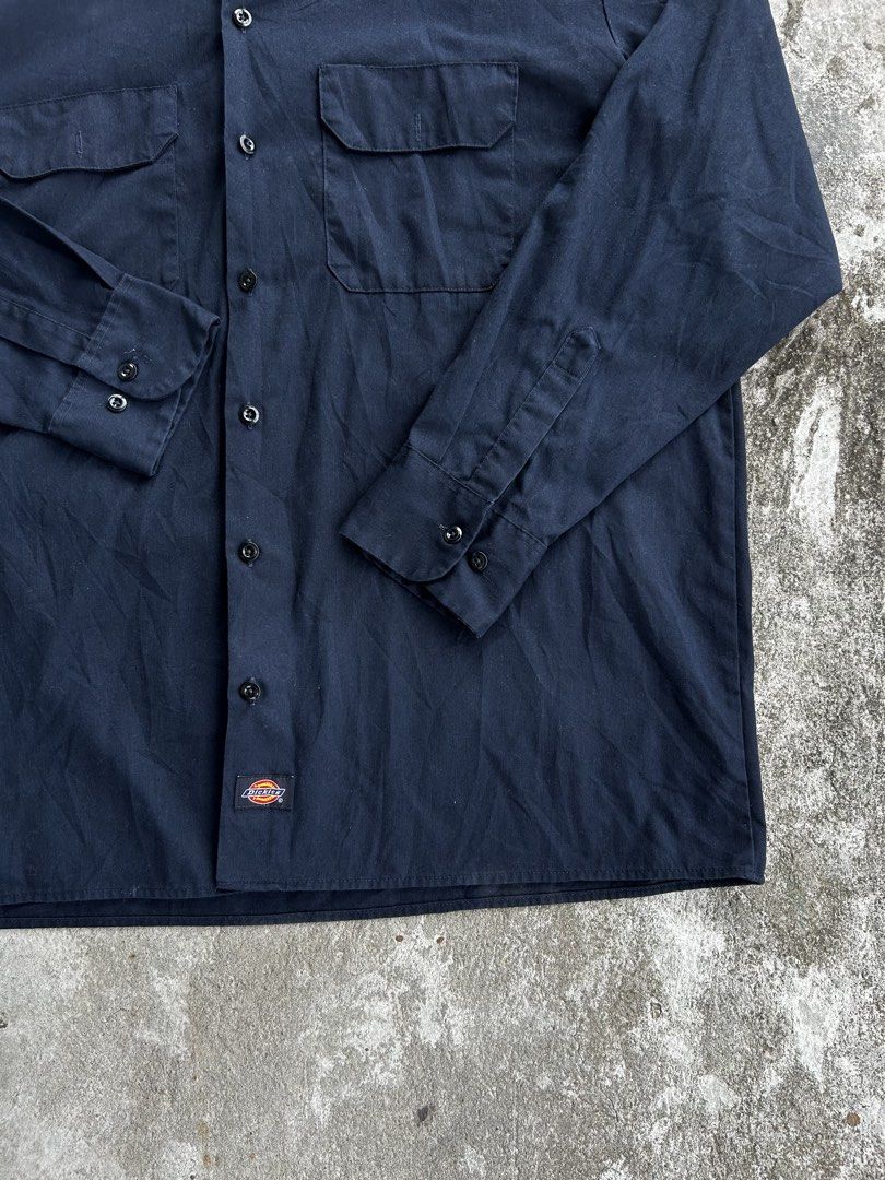 Dickies FLEX Relaxed Fit Long Sleeve Work Shirt (Category: Formal Shirts) located in Balanga. Submitted by nothingtohold.co (Listing ID 1470104817, Image 2). Description: Dickies FLEX Relaxed Fit Long Sleeve Work Shirt XL on tag | 26.5 width | 31.5 length | 9.8 condition No issue Gcash | Jnt | Bataan Vouch~Vc.