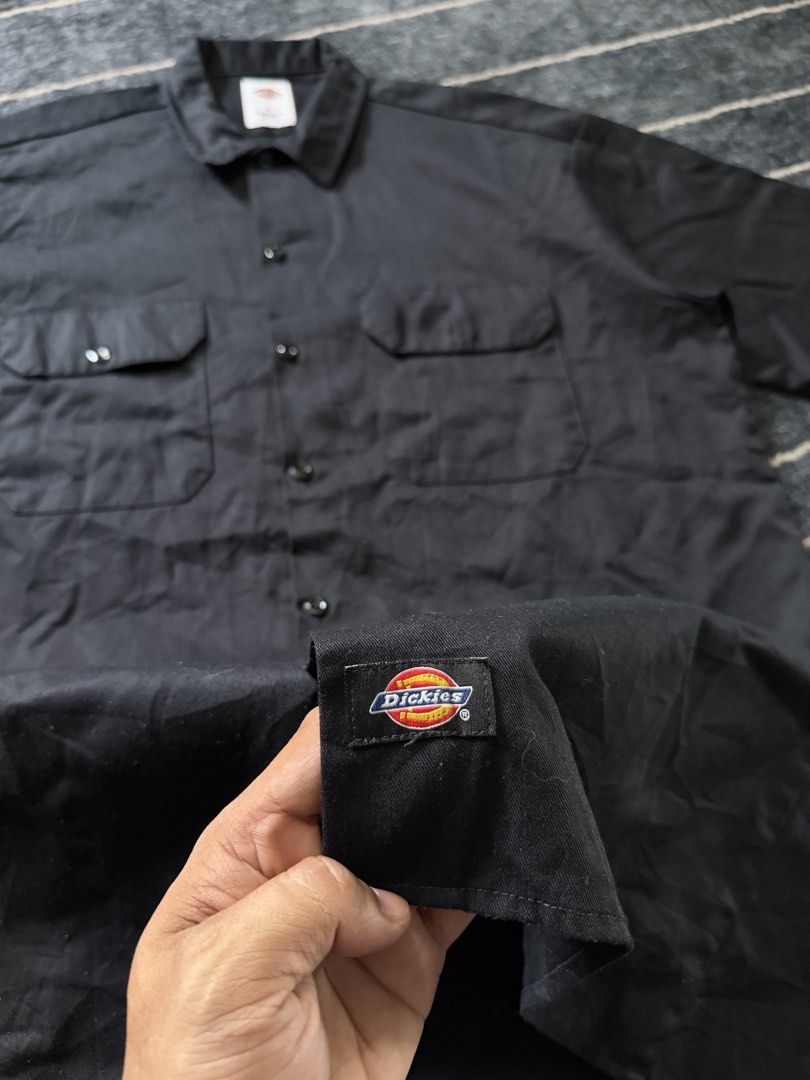 Dickies polo (Category: Activewear) located in Batangas. Submitted by robertlopezigaya (Listing ID 1469980716, Image 2). Description: Dickies polo Size L No issue Like new.