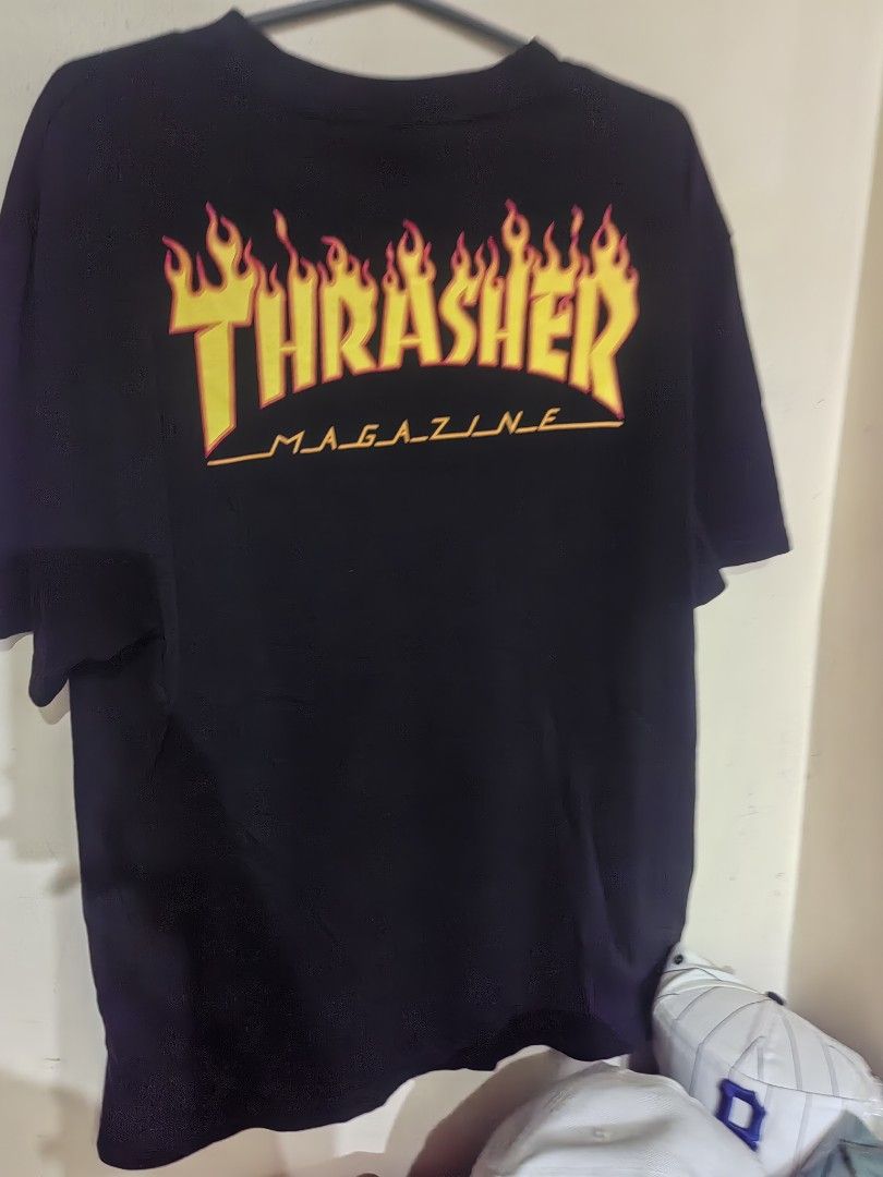 Dickies x thrasher (Category: Tshirts & Polo Shirts ) located in Legazpi City. Submitted by livedolphin_68dee2 (Listing ID 1470090981, Image 2). Description: Size MEDIUM VGOOD CONDITION.