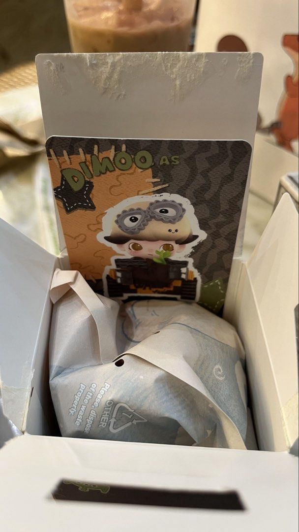 Dimoo Pixar-Wall E Sealed (Category: Figurines & Statues) located in Quezon City. Submitted by kyurem30 (Listing ID 1470066873, Image 2). Description: .