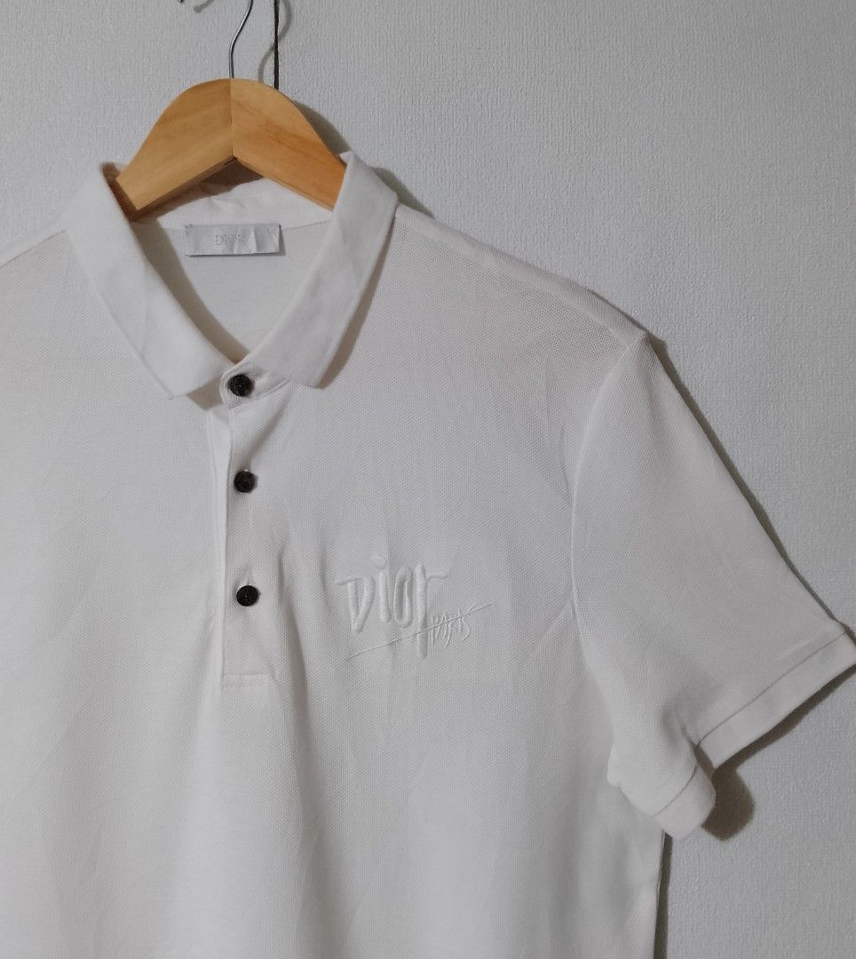 Dior (Category: Tshirts & Polo Shirts ) located in Iligan City. Submitted by jh_pr0 (Listing ID 1469979558, Image 3). Description: Dîóørrr Good as new Dimes: 19.5x28.5 Color rate: 10/10 No issue Mine: 1k+sf.
