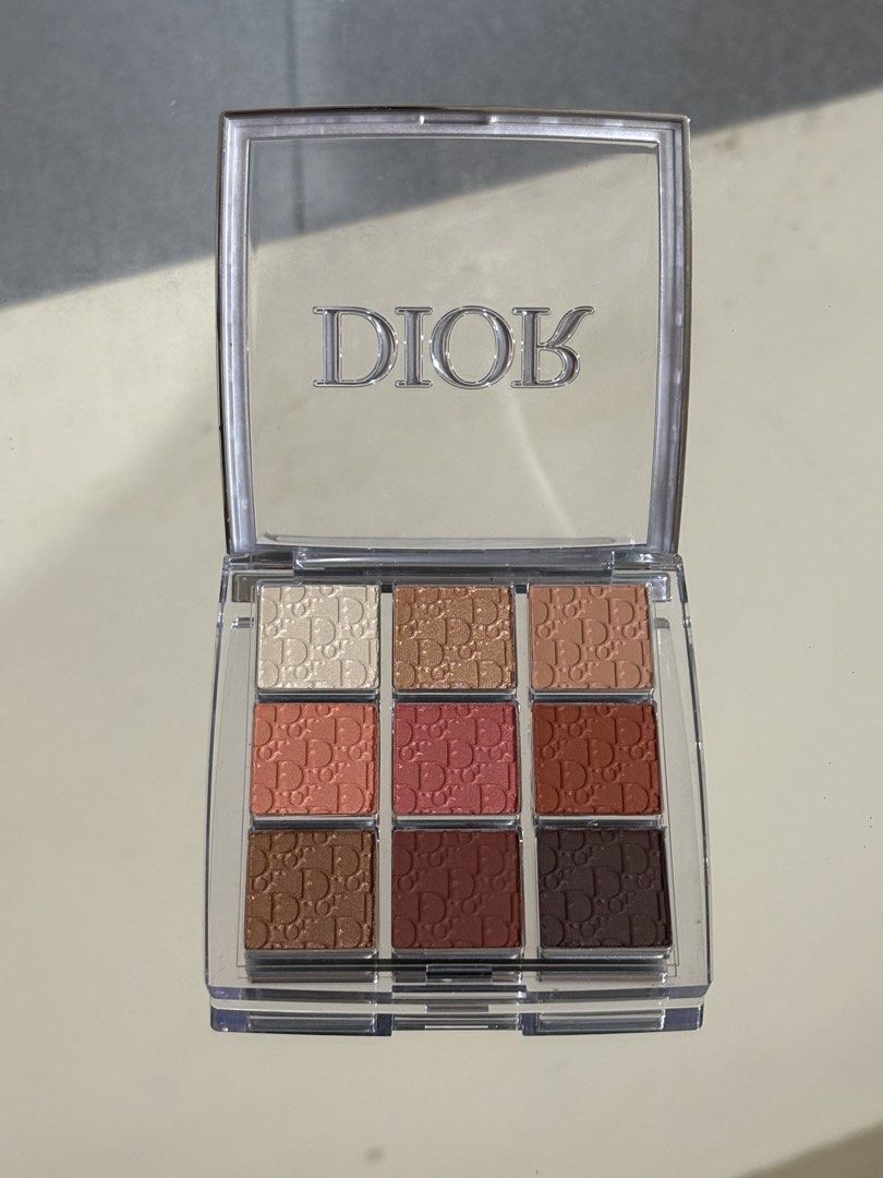 Dior Backstage Eyeshadow Eye Palette 003 Warm Essentials (Category: Makeup) located in Pasay City. Submitted by keynbloom (Listing ID 1470030231, Image 1). Description: fixed price SRP: ₱4750 money back if proven fake very pigmented.