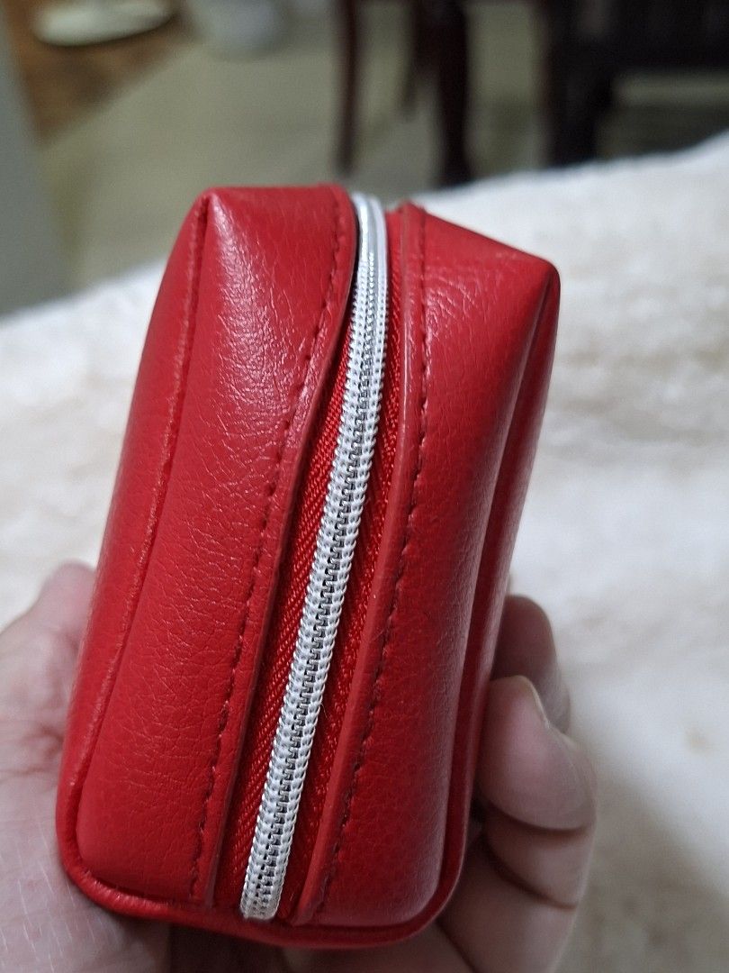 DIOR BEAUTE LEATHER POUCH (Category: Purses & Pouches) located in Las Pinas. Submitted by annachiaonair2037 (Listing ID 1470127372, Image 3). Description: Dior Beaute Leather pouch from Japan genuine leather Disclaimer: I am not affiliated with, associated with, or authorized by any of the brands featured posted. Any mention of brand names, trademarks, or logos is solely for identification and reference purposes only..