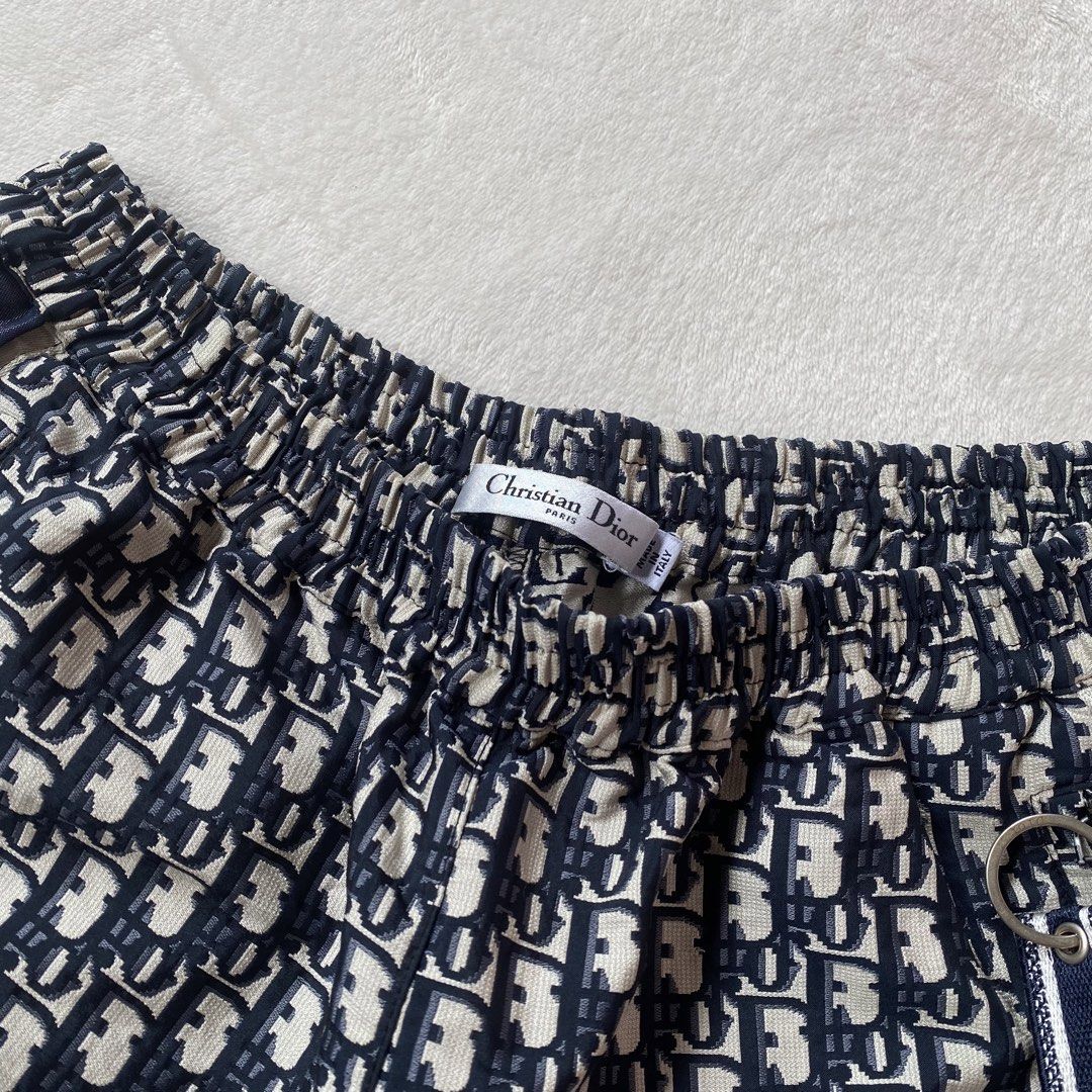 💫Dior Monogram Shorts (Category: Shorts) located in Manila. Submitted by yourdaily_obsessions (Listing ID 1470048337, Image 3). Description: Item: CHRISTIAN DIOR •Measurements: w26-32”,l13” •So pretty!🤍 - Notes before making an offer❗️ •Photos are provided for self authentication. •Bogus/irresponsible buyer auto blocked •Check details first, to see minimal flaw/issue if any. •Payment First. No payment, no reservation. •Mine now, pay now. Pay no