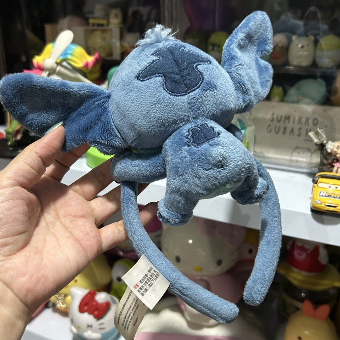 Disney Lilo & Stitch Plush Headband (Category: Plushies & Soft Toys) located in Quezon City. Submitted by kitsune.treasures (Listing ID 1469984170, Image 2). Description: *First to pay policy! *1 day reservation only. Failure to pay on time, auto cancel. 📍Quezon City * MOD: J&T | Lalamove * MOP: GCASH | BPI 📦ON HAND AND READY TO SHIP! CONDITION: WHAT YOU SEE IS WHAT YOU GET. Dimensions: Kindly check the photos for the actual measurements. Pleas