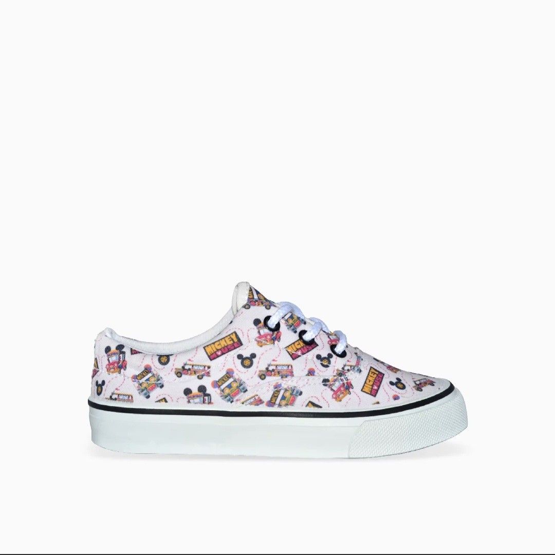 Disney Mickey Mouse Shoes (Category: Babies & Kids Fashion) located in Cavite. Submitted by sofabinpink (Listing ID 1470044293, Image 2). Description: EU27/US10.