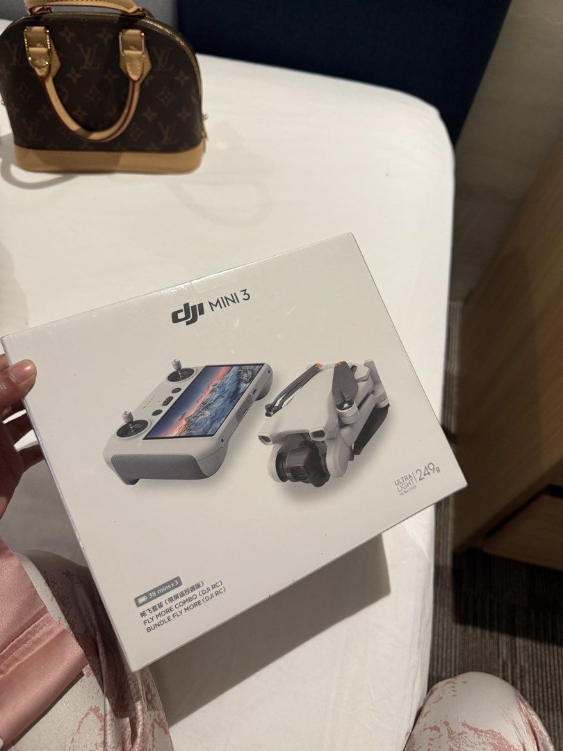 DJI Mini 3 Fly More Combo with DJI RC (Category: Drones) located in Manila. Submitted by itsmeurfav (Listing ID 1470098659, Image 2). Description: - Brand new, unopened retail packaging in pristine condition - Ultra-lightweight drone model at under 249g (no registration hassle) - Includes DJI RC remote with built-in screen for easy flying - Complete Fly More Combo: multiple batteries, charging hub, shoulder bag, and spare propellers - Perfect for
