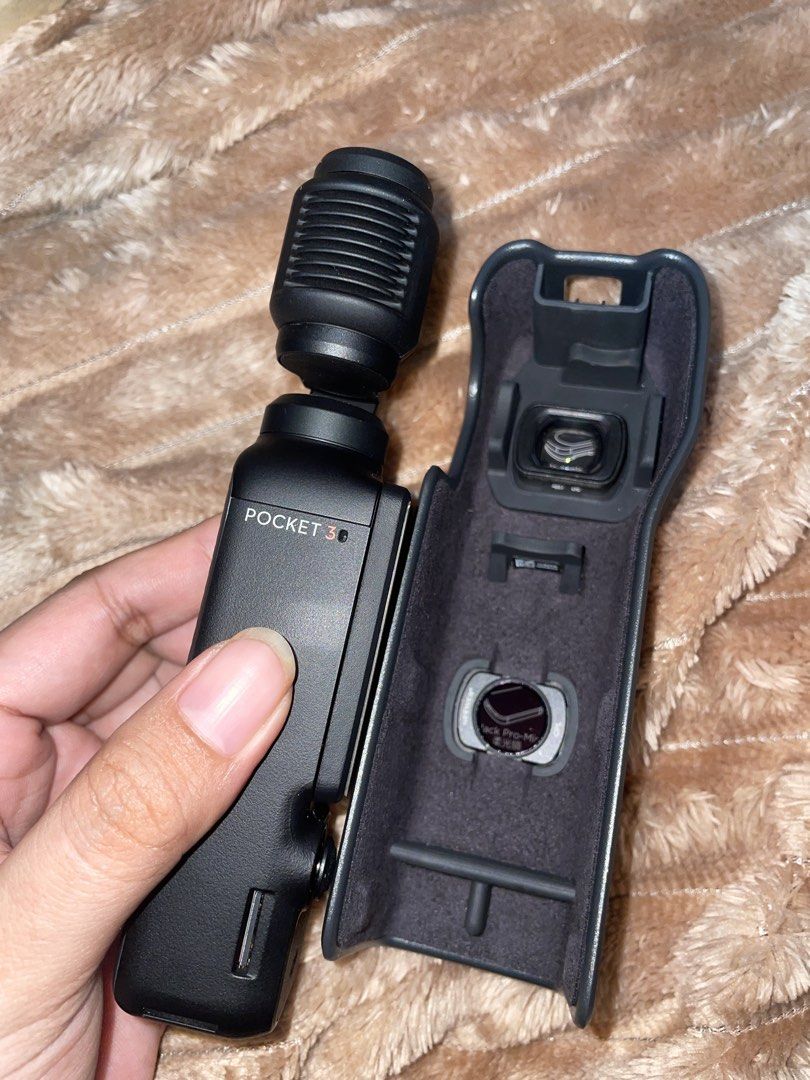 DJI Osmo Pocket 3 Standard Combo Camera (Category: Cameras) located in Catarman. Submitted by dclutter.vi (Listing ID 1470112994, Image 3). Description: - Item: DJI Osmo Pocket 3 Handheld Camera - Condition: Excellent - Video Quality: Smooth 4K resolution with 3-axis mechanical gimbal stabilization - Display: Rotating touchscreen for easy horizontal and vertical shooting - Included: Protective case with built-in extra filter slots - Perfect for: 