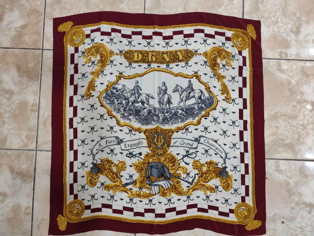 DKNY Scarf (Category: Scarves) located in Dipolog. Submitted by thriftteata (Listing ID 1470077221, Image 1). Description: very prety 34"x34".