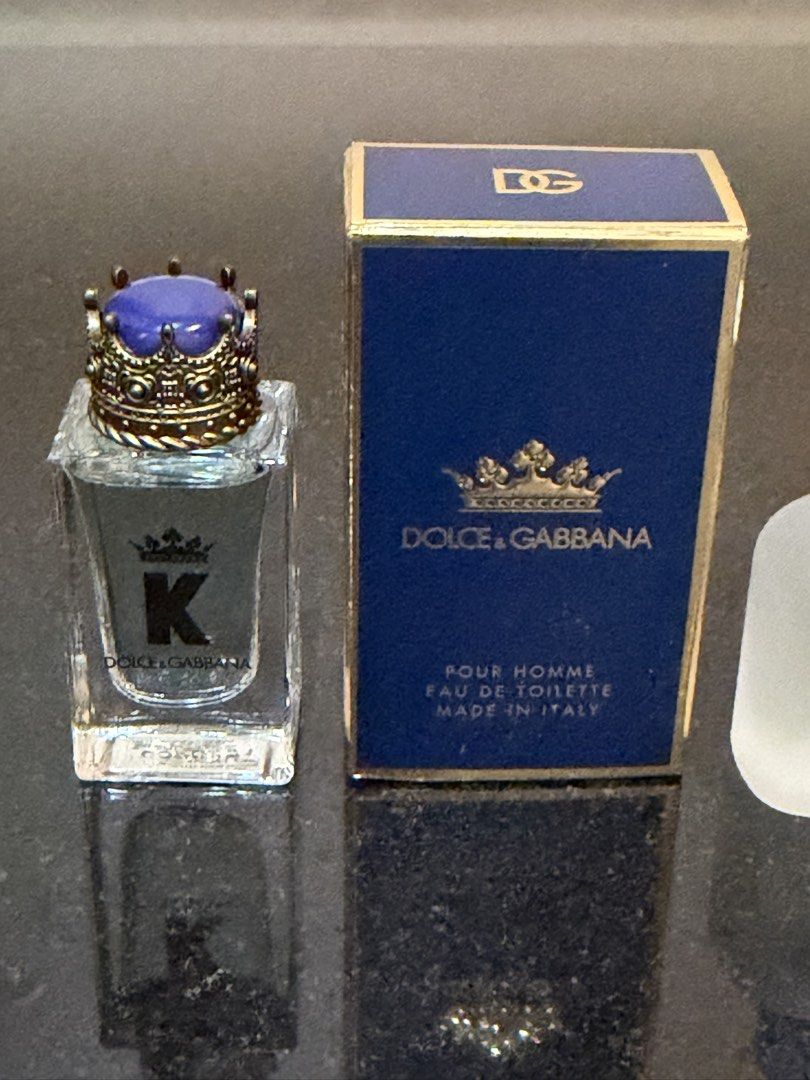 Dolce & Gabbana Miniature Perfume Set K & Light Blue (Category: Fragrance & Deodorants) located in Muntinlupa City. Submitted by everythingmustgo_8475da (Listing ID 1470120609, Image 2). Description: - Brand: Dolce & Gabbana - Type: Men's Miniature Eau de Toilette (EDT) - Set includes: 5ml K Pour Homme EDT and 5ml Light Blue Pour Homme EDT - Packaging: Comes complete with original boxes - Origin: Made in Italy - Condition: Brand new - Perfect as 
