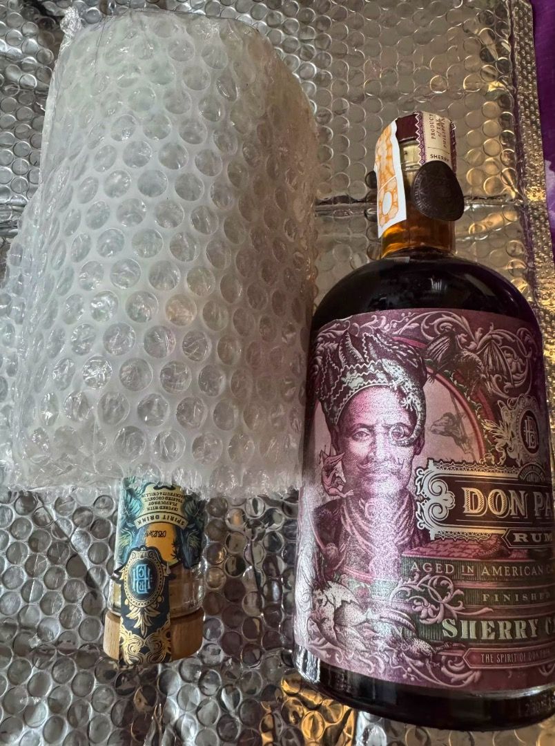 Don Papa Sherry Cask 700ml (Category: Beverages) located in Quezon City. Submitted by nanette.dela.torre (Listing ID 1469965966, Image 1). Description: Don Papa Sherry Cask is a premium Philippine rum matured in ex-bourbon barrels and finished in sherry casks, giving it a rich, smooth character with notes of dried fruits, sweet spices, oak, and caramel. Brand: Don Papa Variant: Sherry Cask Volume: 700ml Type: Premium aged rum Taste Profile: Rich,