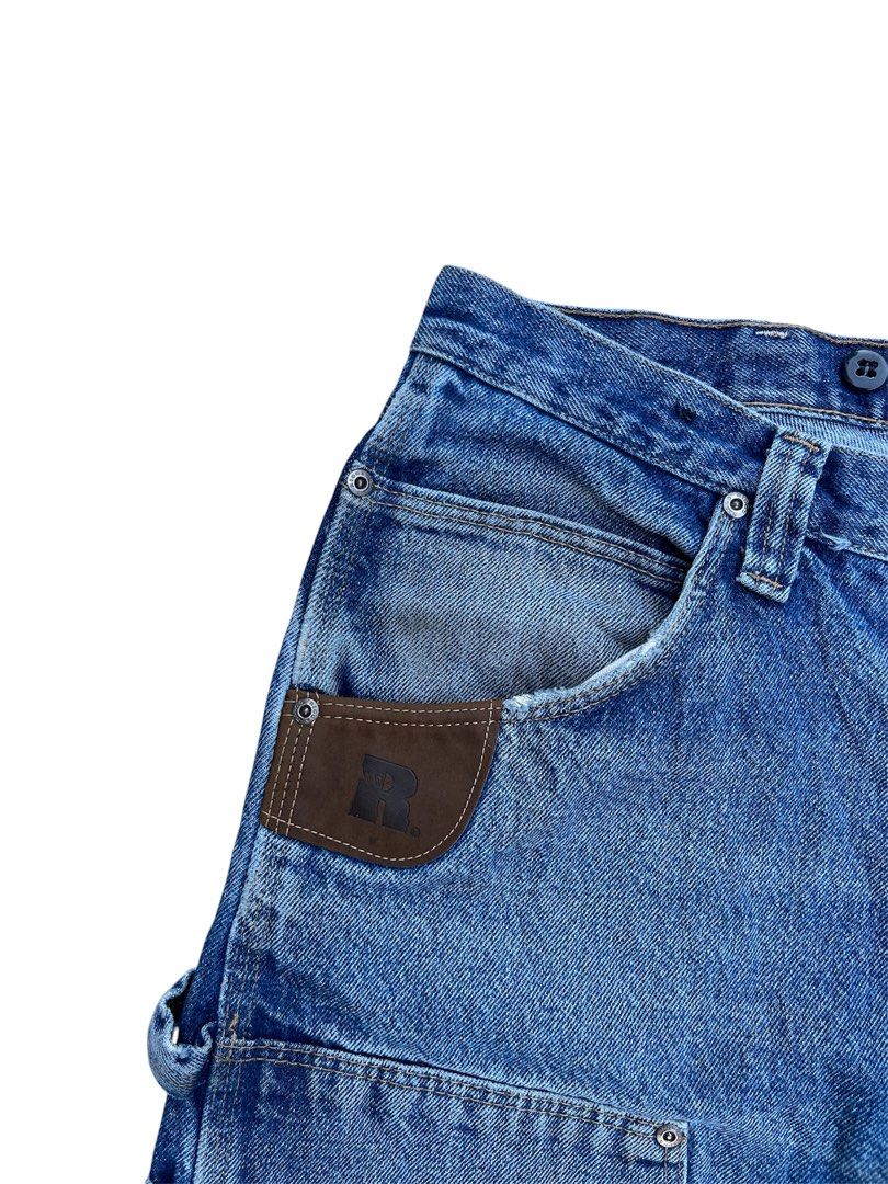 Double Knee Wrangler Riggs Workwear Pants (Category: Jeans) located in Manila. Submitted by thriftroommm_ (Listing ID 1470044375, Image 2). Description: Double Knee Wrangler Riggs Workwear Pants Waist: 36 Length: 43 Leg Opening: 9 Issue: minimal paint splatter, hill drag Condition: Excellent .