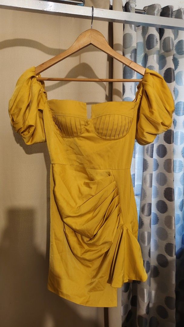 Dress from Japan (Category: Dresses) located in Loay. Submitted by dresscode.shop (Listing ID 1470101786, Image 3). Description: Courier: j&t.