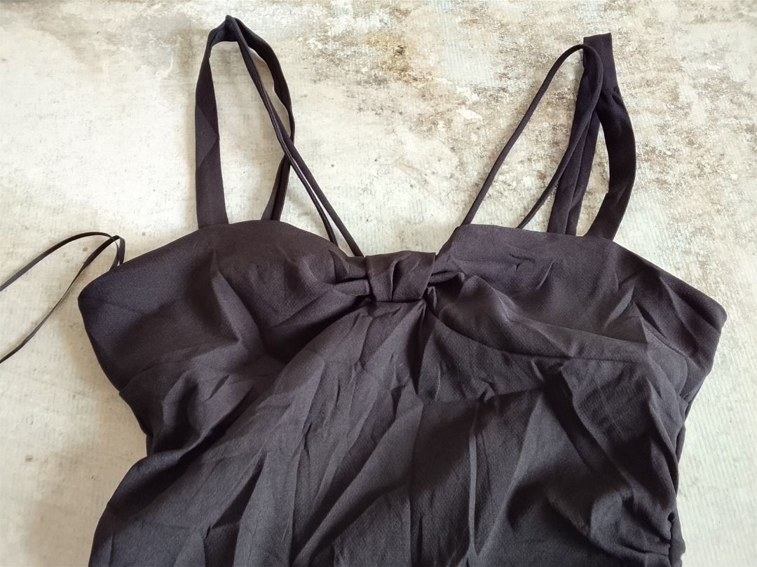 Dress US BNEWTAG (Zara) (Category: Dresses) located in Los Banos. Submitted by mania-62906 (Listing ID 1470032904, Image 2). Description: BNEWTAG. Authentic. US small .