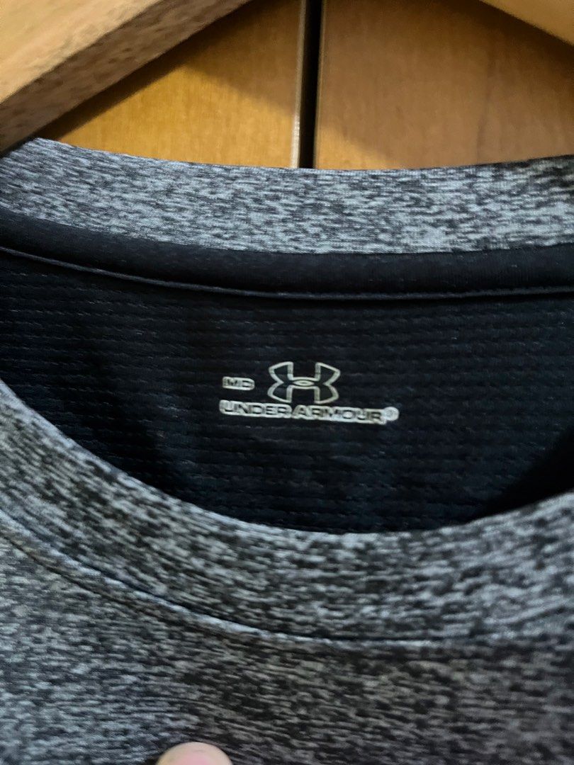 Dry-fit Under Armour (Category: Tshirts & Polo Shirts ) located in Manila. Submitted by syno0 (Listing ID 1470104497, Image 3). Description: .