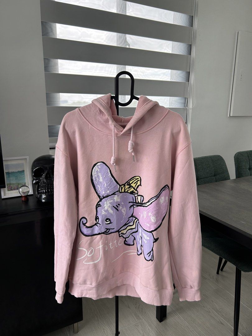 Dumbo Hoodie Sweatshirt (L) (Category: Coats, Jackets and Outerwear) located in Dasmarinas. Submitted by sfclosetcleanup (Listing ID 1469997065, Image 2). Description: My stain lang. check last photo, but hindi naman halata. Hiqh quality.