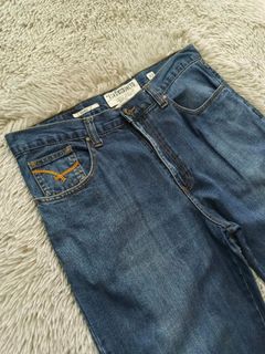 (Category: ) located in . Submitted by oo7-thriftnflip-oo7 (Listing ID 1470074619, Image 1). Description: .