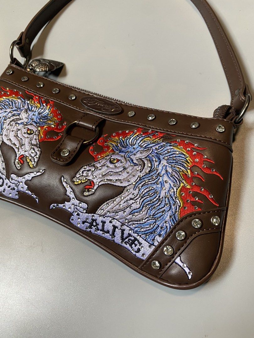 Ed Hardy Dead or Alive Kili Bag (Category: Shoulder Bags) located in Manila. Submitted by retrogang (Listing ID 1470114667, Image 2). Description: Brandnew Condition No flaws No issue .