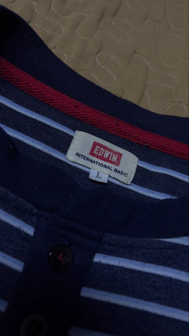 edwin stripes (Category: Activewear) located in Kuala Lumpur. Submitted by ryyanzmzrr (Listing ID 1470132844, Image 2). Description: .