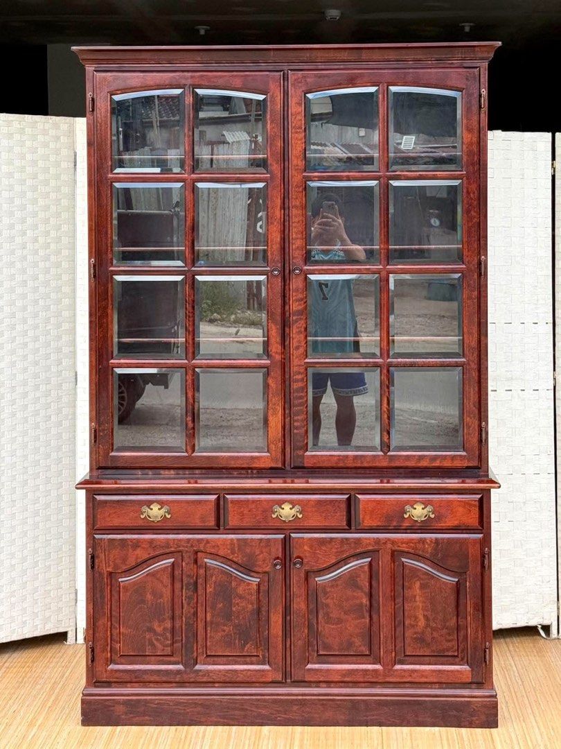 Elegant Display Cabinet (Category: Shelves, Cabinets & Racks) located in Manila. Submitted by justinlei.103 (Listing ID 1470068489, Image 1). Description: JAPAN SURPLUS ELEGANT DESIGN ROSEWOOD DISPLAY CABINET IN GOOD CONDITION SIZE: 77H x 48L x 17.5W inches.
