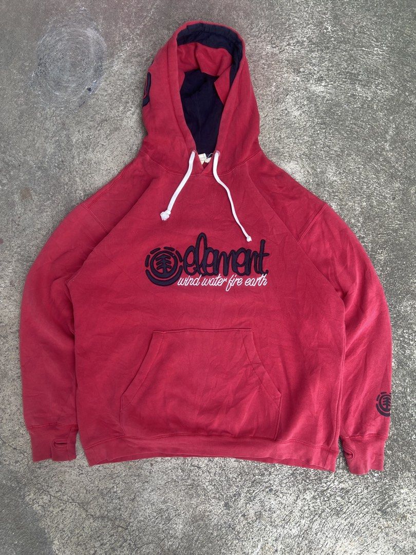 ELEMENT HOODIE (Category: Hoodies) located in El Salvador. Submitted by 00jiroo00 (Listing ID 1470093129, Image 1). Description: ELEMENT HOODIE Dimensions: W - 25 L - 28 Details: good condition must have signs of usage stains on back need wash Condition: 8.5/10 Color rate: 8.5/10 Swipe for more details… M: ₱200 📌 Before You Buy: 📃 Please read all item details carefully 📍 Payment-first policy applies ❌ No cancellations, returns, or exchanges ‼️