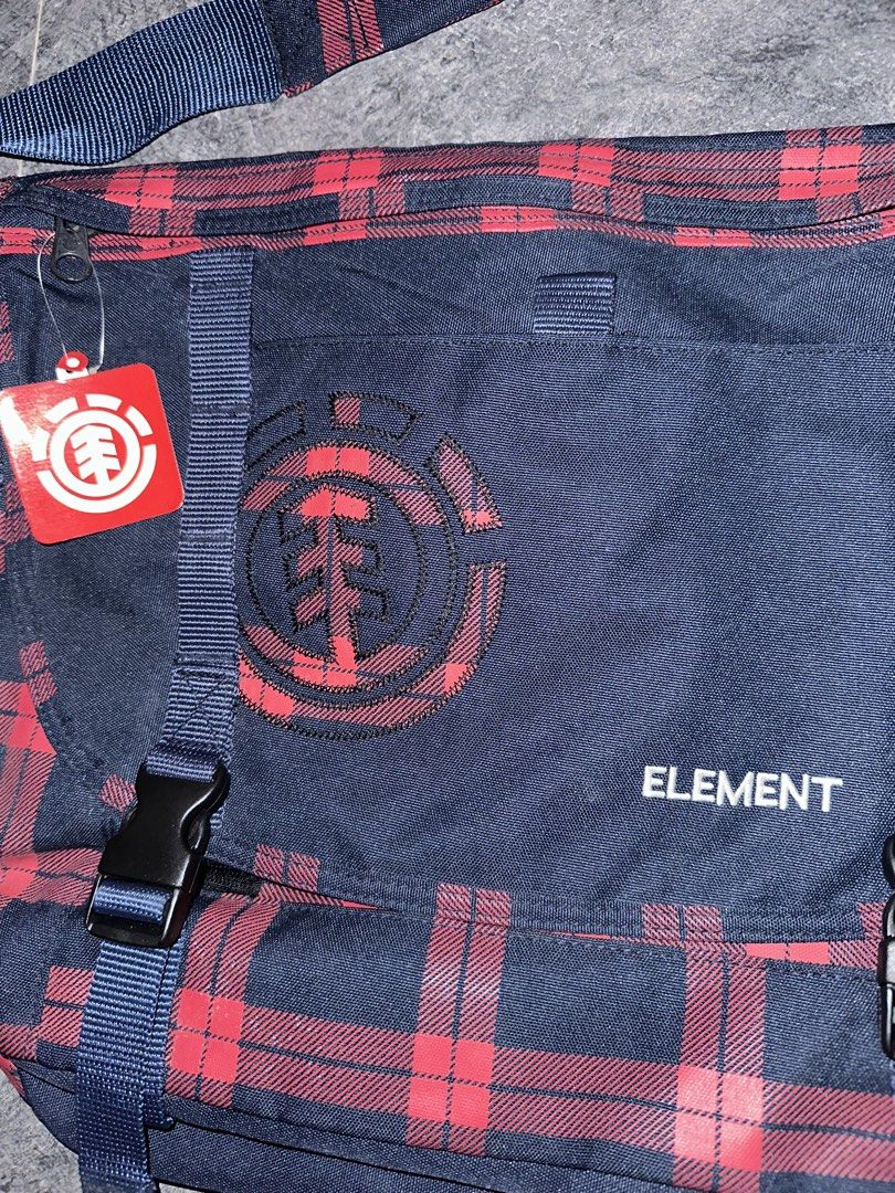 Element Y2K Skater Rare Sample Red Plaid Grafix Messenger Sling Bag (Category: Sling Bags) located in San Luis. Submitted by haggle.apparel (Listing ID 1469960310, Image 2). Description: Element Y2K Skater Rare Sample Red Plaid Grafix Messenger Sling Bag (Legit) (With tag) (Rare sample piece) Measurements: W-19 / L-14 Condition: Brand new with original hang tag DM to inquire (NEGOTIABLE).