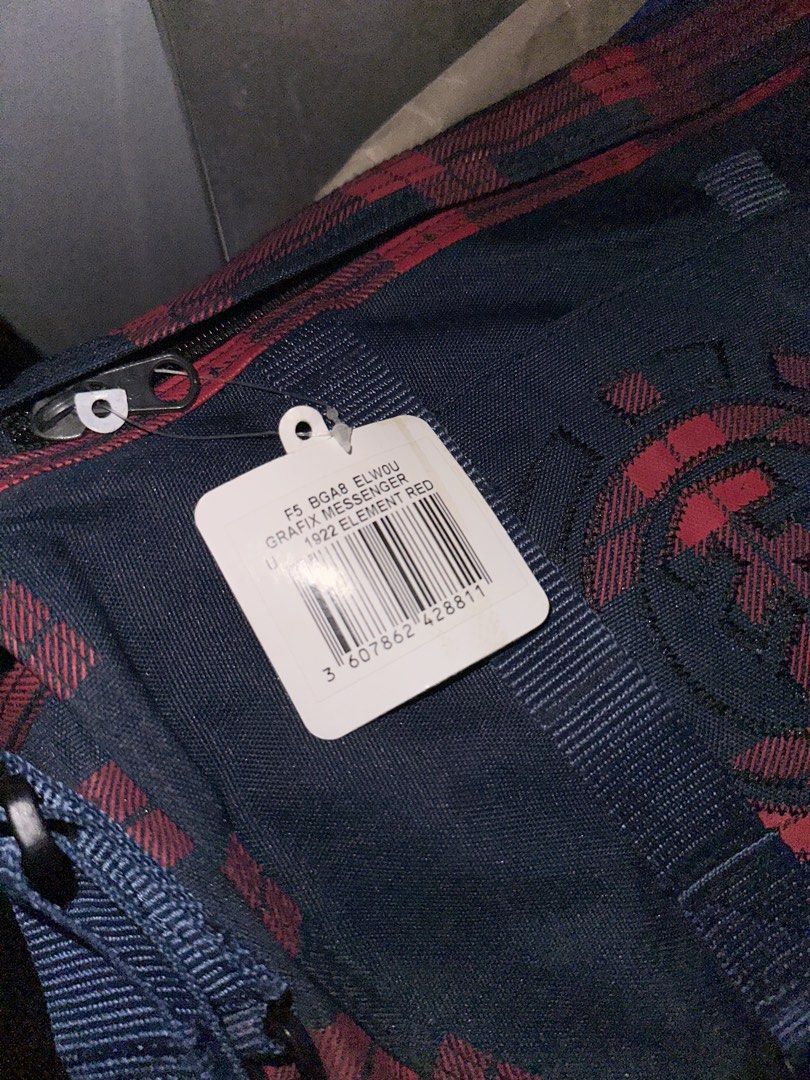 Element Y2K Skater Rare Sample Red Plaid Grafix Messenger Sling Bag (Category: Sling Bags) located in San Luis. Submitted by haggle.apparel (Listing ID 1469960310, Image 3). Description: Element Y2K Skater Rare Sample Red Plaid Grafix Messenger Sling Bag (Legit) (With tag) (Rare sample piece) Measurements: W-19 / L-14 Condition: Brand new with original hang tag DM to inquire (NEGOTIABLE).