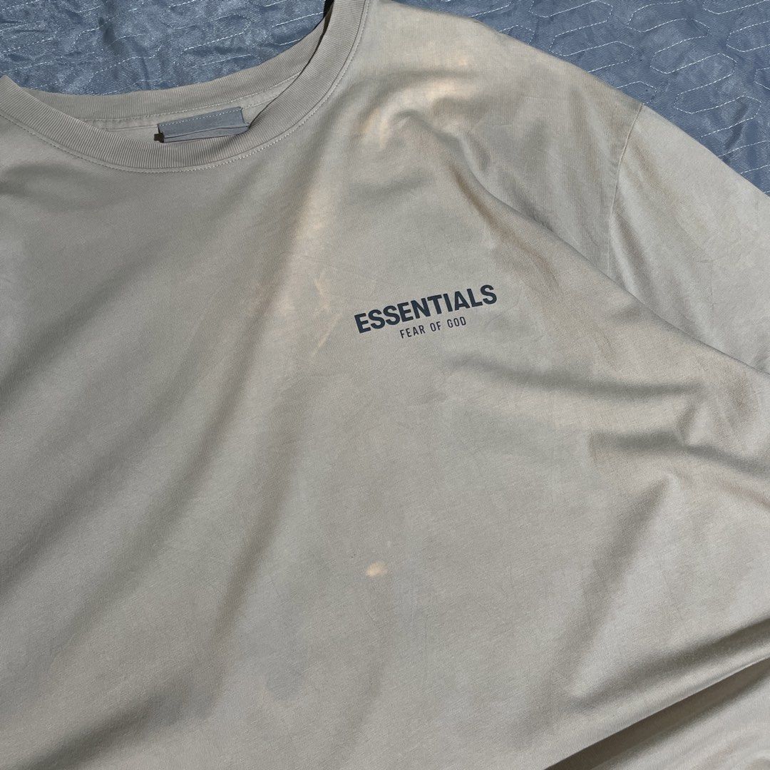 Essentials Cream FOG (Category: Tshirts & Polo Shirts ) located in Tubao. Submitted by dannvictor0119 (Listing ID 1470138297, Image 2). Description: Large - Xlarge Color rate 9/10 Bleach stain .